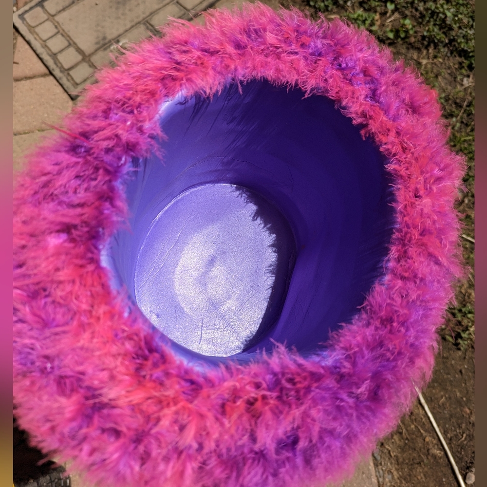 Boa Feathered Mardi Gras Top Hat -Today Only - Picture 2 of 4